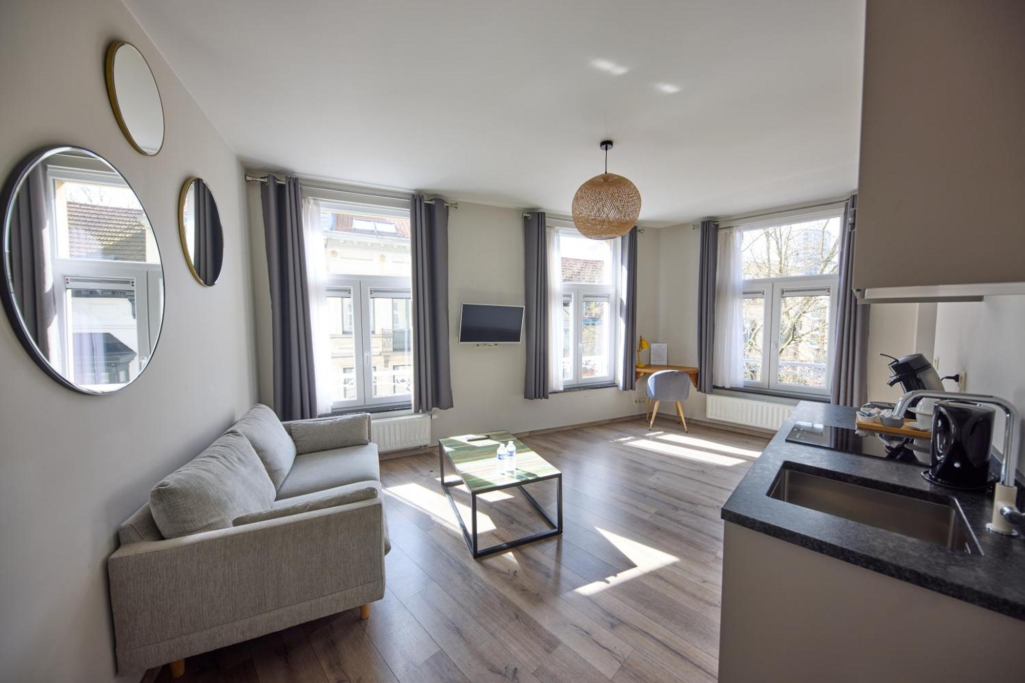 Schuman Stay Brussels Luxe Buitenkant foto